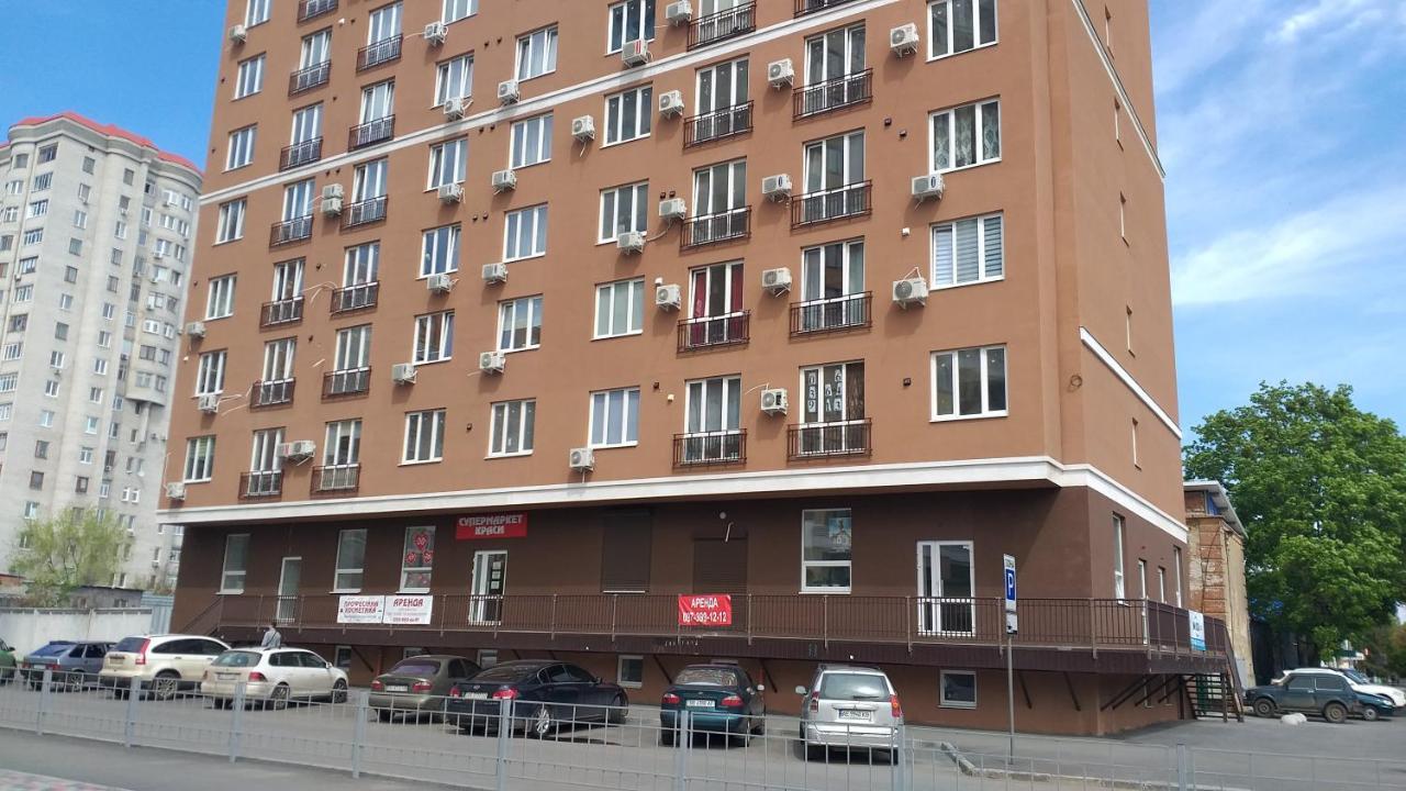 Новая Студия Вокзал Харьков-Пассажирский Exterior photo